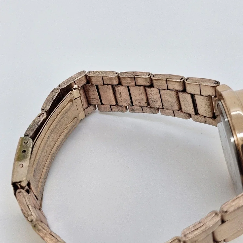 30MM Women's Watch Gold Dial Crystal Bezel Gold Bracelet Band 6.5